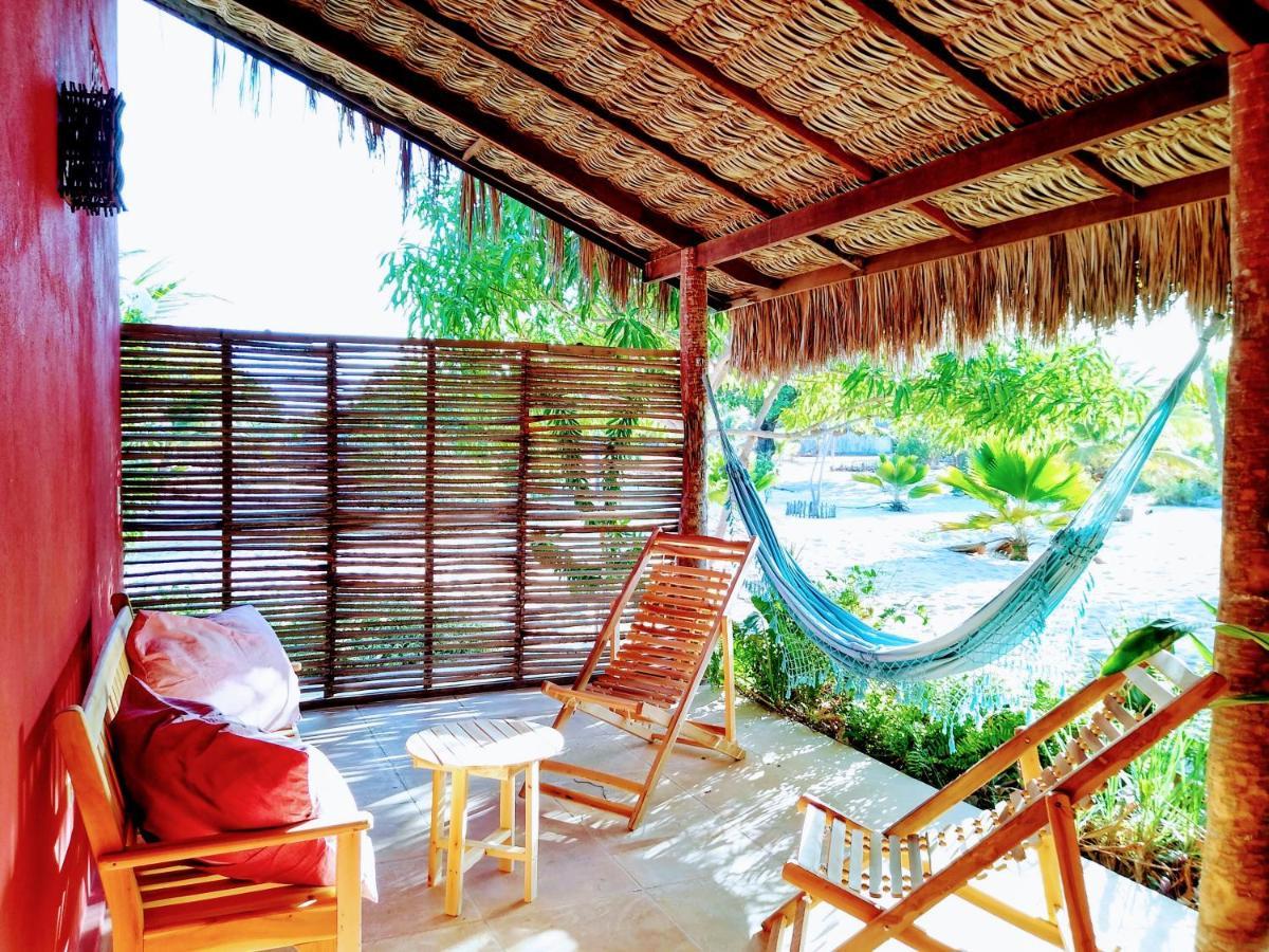 Castelo Vendom Ecolodge Parajuru Bagian luar foto