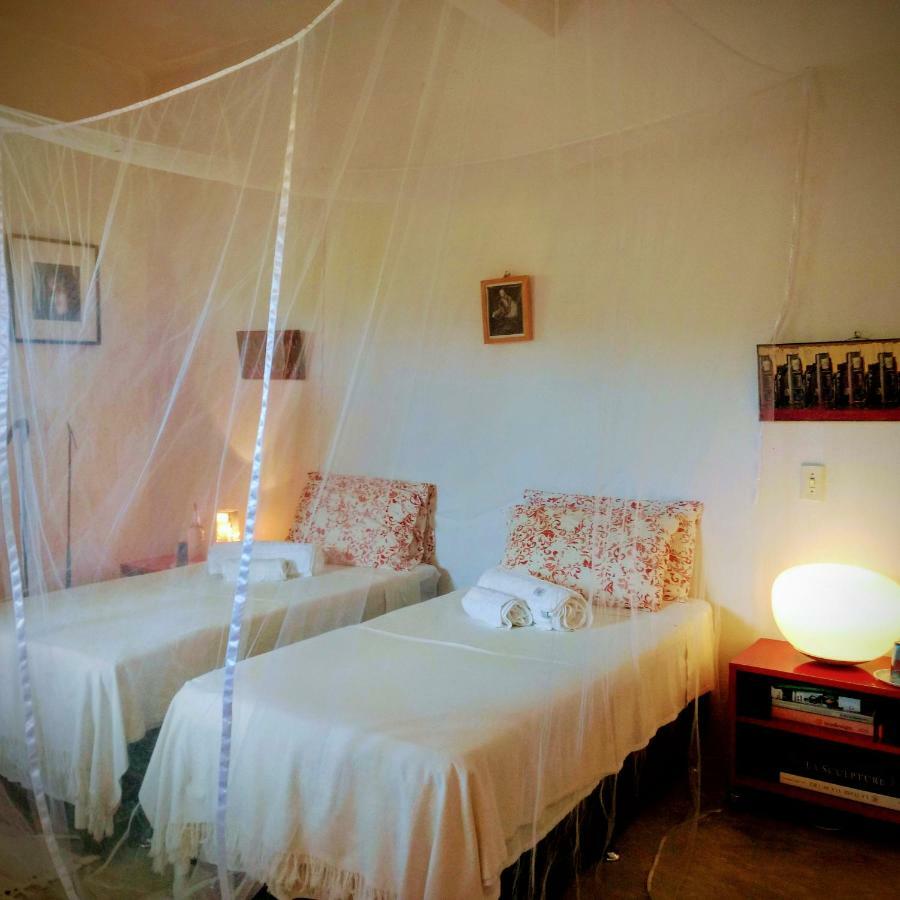 Castelo Vendom Ecolodge Parajuru Bagian luar foto