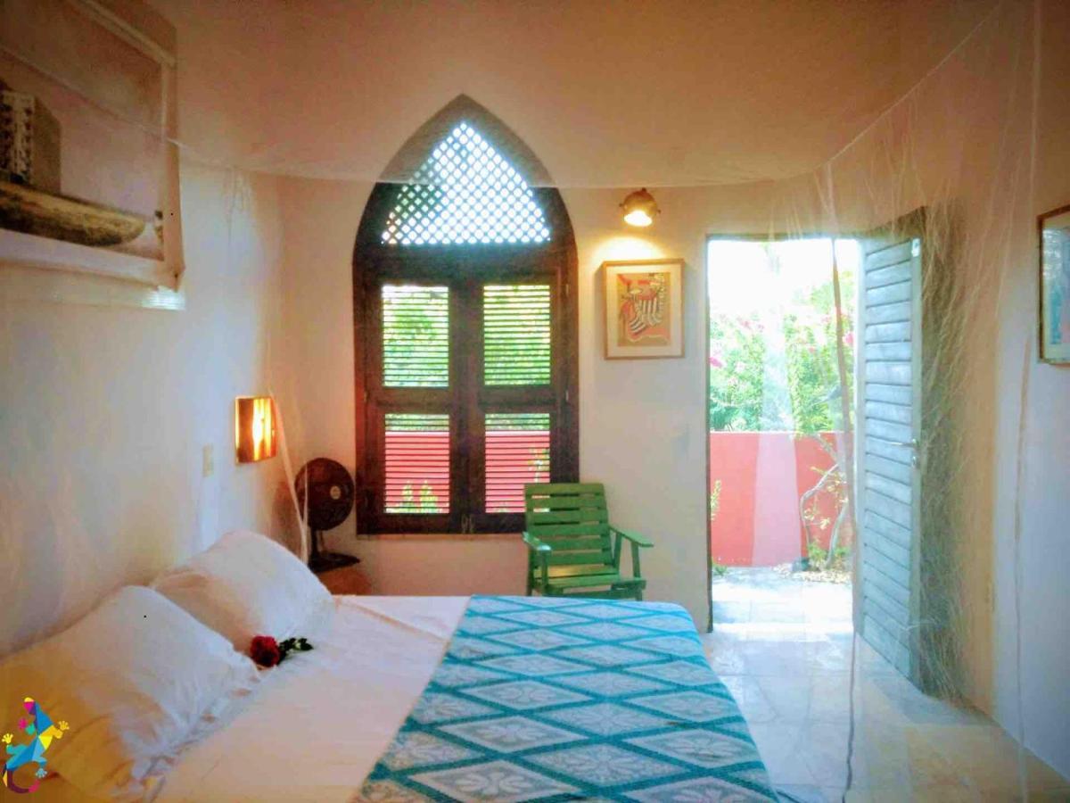 Castelo Vendom Ecolodge Parajuru Bagian luar foto